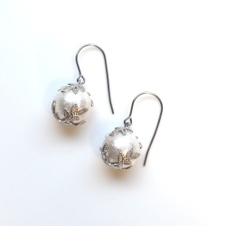 Veil: Classy White Japanese Cotton Pearl Earrings, Titanium Earrings for Sensitive Ears, Bridal Pearl earrings, Wedding Pearl Earrings
